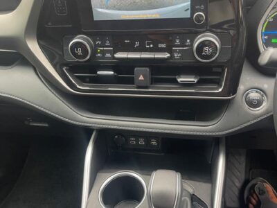 2023 Toyota Kluger GXL Hybrid 2.5L Inline 4-cylinder Engine White Grey SUV AWD