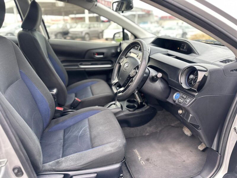 2019 Toyota Prius C Hybrid 1.5 liters 4-cylinder Engine Silver Black Hatchback FWD