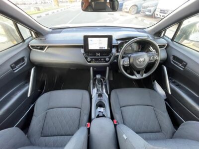 2022 Toyota Corolla Cross Hybrid 2.0L 4-cylinder in-line Engine White Grey SUV AWD