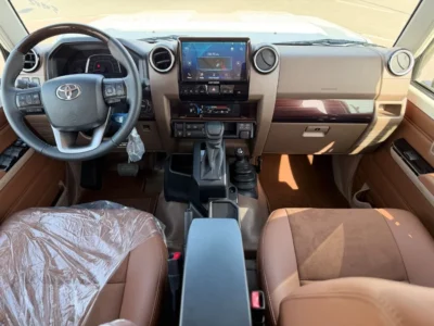 2026 Toyota Land Cruiser LC79 DC Full option 4 Cylinder Petrol Engine White Brown Pickup