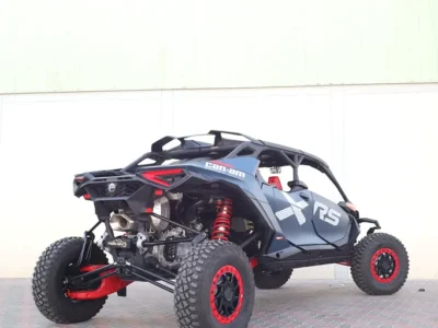 2026 Can-am Maverick MAX 3 Cylinders Petrol Engine Blue Black CARBON PACKAGE