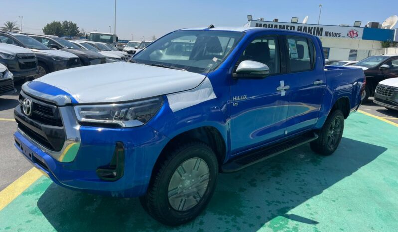 2023 Toyota Hilux 2.4 Litre Diesel 4-cylinder Engine Blue Black Pick-Up Truck 4WD
