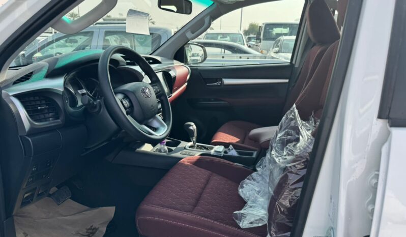 2024 Toyota Hilux 2.4 Litre Diesel 4-cylinder Engine White Red Pick-Up Truck 4WD