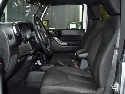 2016 Jeep Wrangler Sport 6 Cylinders petrol Engine Silver Black Crossover GCC Specs