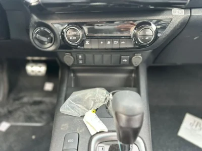 2026 Toyota Hilux Gr Sport 4.0 Litres 6 Cylinders Petrol Engine White Black Pick Up Truck