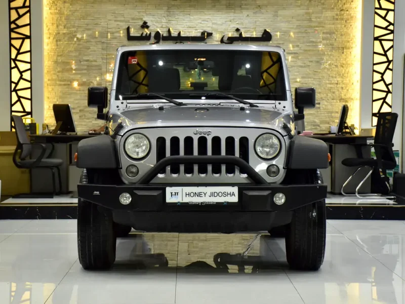 2016 Jeep Wrangler Sport 6 Cylinders petrol Engine Silver Black Crossover GCC Specs