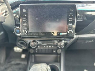 2026 Toyota Hilux Gr Sport 4.0 Litres 6 Cylinders Petrol Engine White Black Pick Up Truck