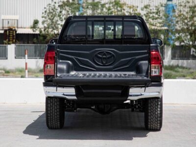 2023 Toyota Hilux 2.4 Litre Diesel 4-cylinder Engine Black Red Pick-Up Truck 4WD