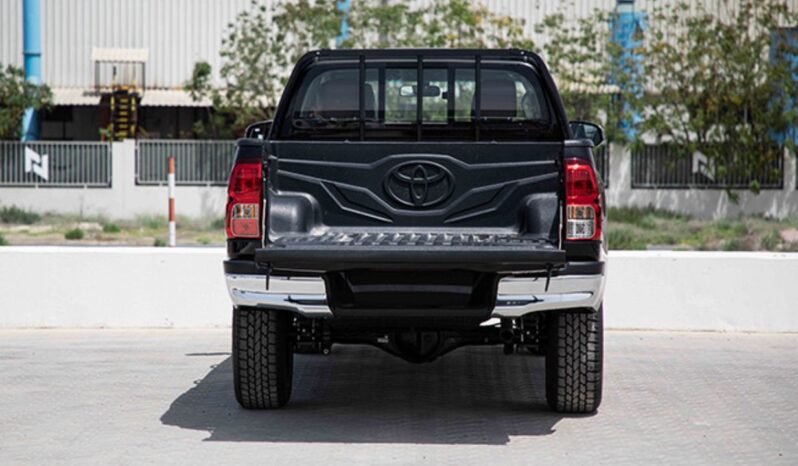 2023 Toyota Hilux 2.4 Litre Diesel 4-cylinder Engine Black Red Pick-Up Truck 4WD