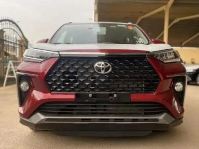 2024 Toyota Veloz 1.5-liter 4-cylinder Petrol Engine Red Black Compact MPV FWD