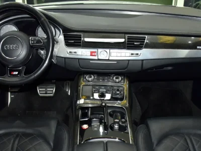 2013 Audi S8 4.0 TFSI Quattro 8 Cylinders Petrol Engine White Black Sedan Korean Specs