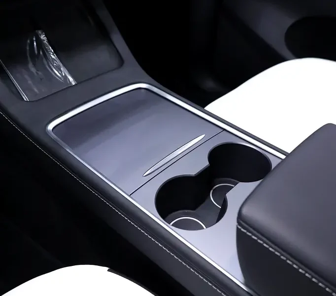 2024 Tesla Model Y Standard Electric Vehicle Grey White SUV 450 - 550 KM Range