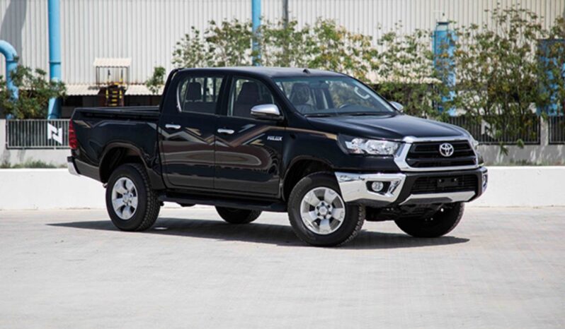 2023 Toyota Hilux 2.4 Litre Diesel 4-cylinder Engine Black Red Pick-Up Truck 4WD