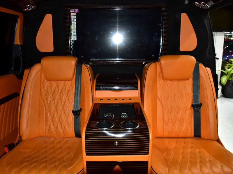 2014 Mercedes-Benz Viano Trend 6 Cylinder Petrol Engine Black Orange Van GCC Specs