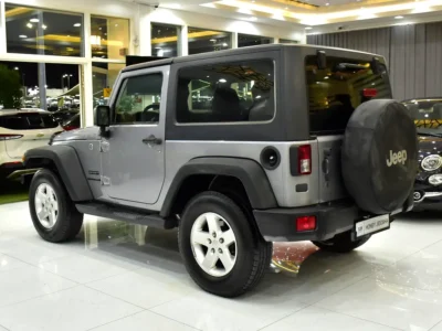 2016 Jeep Wrangler Sport 6 Cylinders petrol Engine Silver Black Crossover GCC Specs