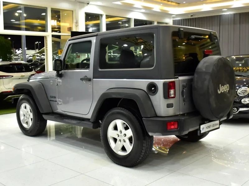 2016 Jeep Wrangler Sport 6 Cylinders petrol Engine Silver Black Crossover GCC Specs