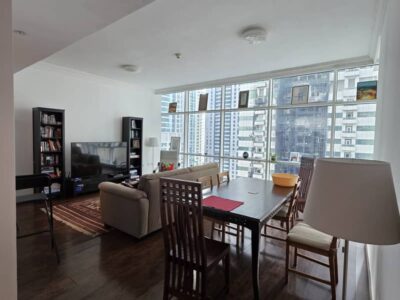 Upgraded 2 Bed | Next to Tram | Spacious | High ROI