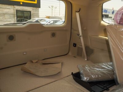 2025 Toyota Land Cruiser GXR 3.5L 6 Cylinder TWIN TURBO Grey Beige GCC Specs