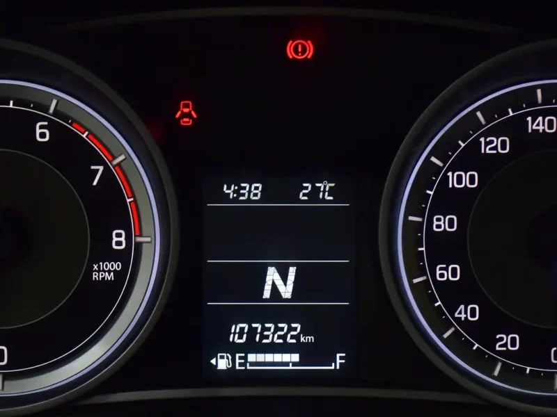 2022 Suzuki Dzire GL 4 Cylinder Petrol Engine Brown Beige Sedan GCC Specs