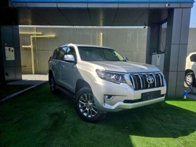 2020 Toyota Prado GXR V6 Petrol Engine 4.0 Litres 4WD Silver Beige SUV GCC Specs