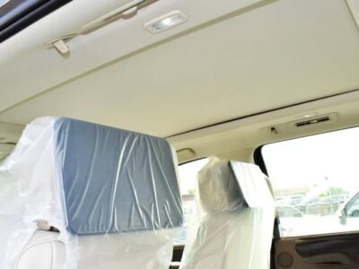 2022 GMC Yukon Denali 6.2L EcoTec3 V8 Petrol Engine White Beige SUV 4WD