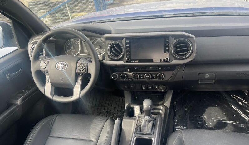 2024 Toyota Tundra 3.4L twin-turbo V6 Petrol Engine Blue-Black Pick-Up Truck 4WD