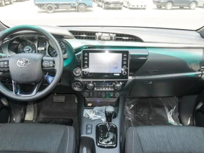 2025 Toyota Hilux Adventure 4.0 Litres V6 Petrol Engine Black Pickup Truck Automatic