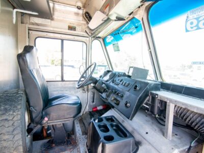 2012 Ford Freightliner MT45 6.0L V8 Petrol Engine Beige Black Truck