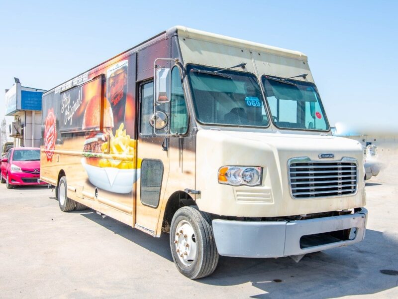 2012 Ford Freightliner MT45 6.0L V8 Petrol Engine Beige Black Truck