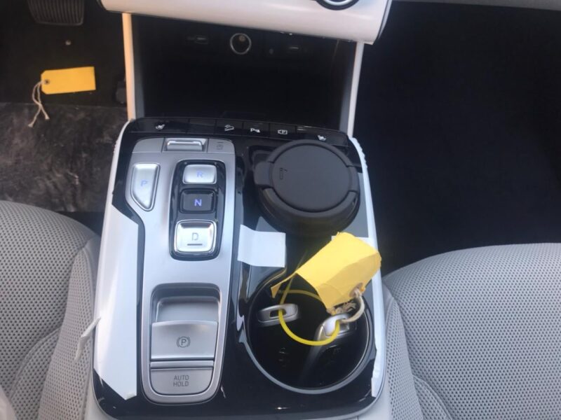 2022 Hyundai Tucson 1.6L Turbo-GDI 4 Cylinder Petrol Engine Grey Beige SUV Full Option