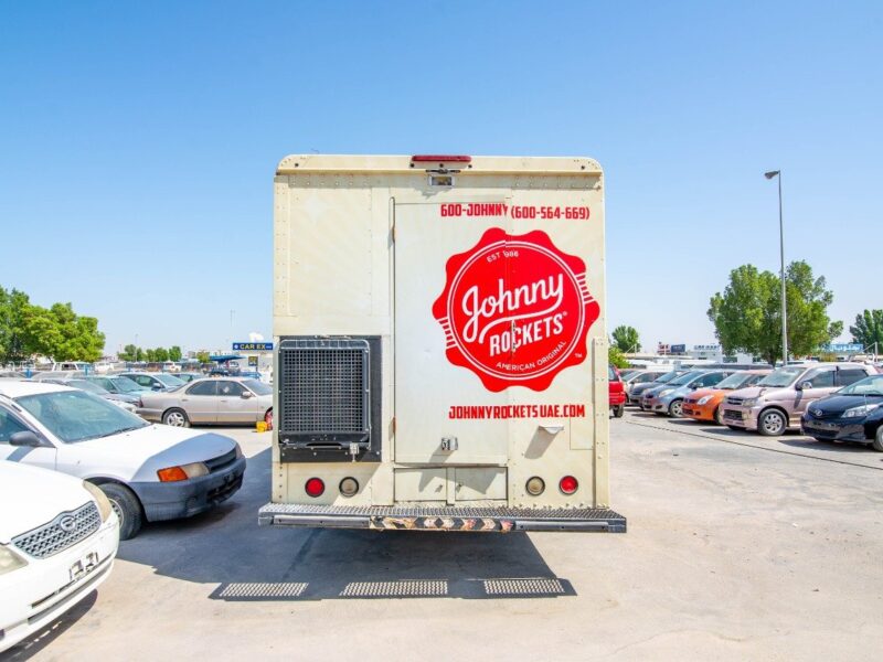 2012 Ford Freightliner MT45 6.0L V8 Petrol Engine Beige Black Truck
