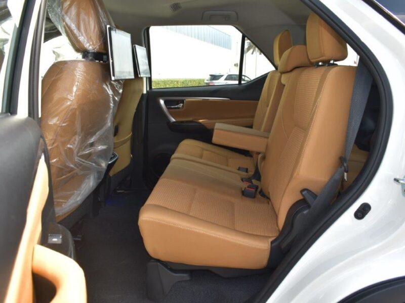 2022 Toyota Fortuner 2.8L Turbocharged 4 Cylinder Diesel Engine White Tan SUV 4WD