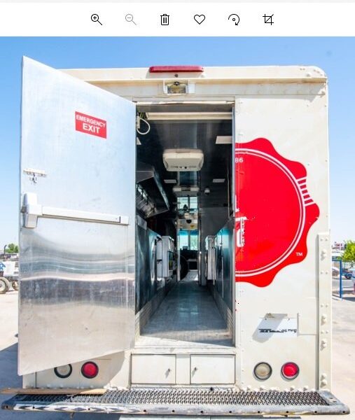 2012 Ford Freightliner MT45 6.0L V8 Petrol Engine Beige Black Truck