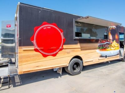 2012 Ford Freightliner MT45 6.0L V8 Petrol Engine Beige Black Truck