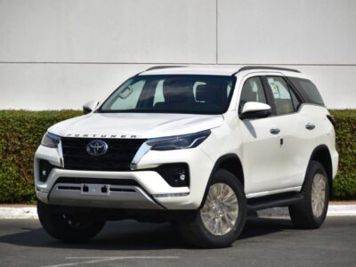 2022 Toyota Fortuner 2.8L Turbocharged 4 Cylinder Diesel Engine White Tan SUV 4WD