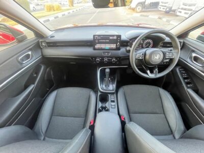 2023 Honda HR-V HEV 1.5 Litres 4-cylinder Petrol + Hybrid Motor Red Grey SUV