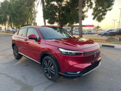 2023 Honda HR-V HEV 1.5 Litres 4-cylinder Petrol + Hybrid Motor Red Grey SUV