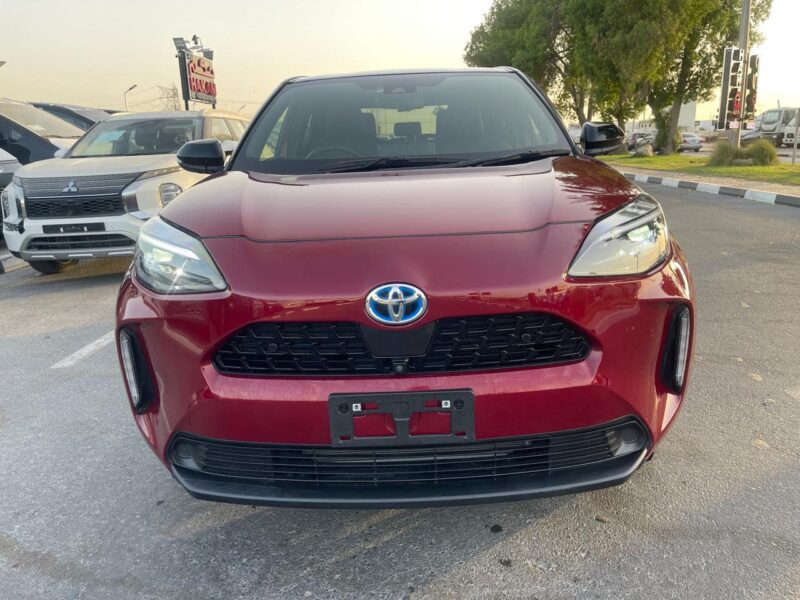 2022 Toyota Yaris Cross Urban 1.5L 3-cylinder Hybrid Engine Red Grey SUV 4WD