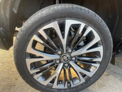 2022 Toyota Yaris Cross Urban 1.5L 3-cylinder Hybrid Engine Red Grey SUV 4WD