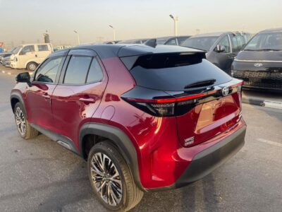 2022 Toyota Yaris Cross Urban 1.5L 3-cylinder Hybrid Engine Red Grey SUV 4WD