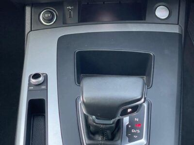 2022 Audi Q5 40 TDI Quattro 2.0L Turbo Diesel 4 Cylinder Engine White Black SUV