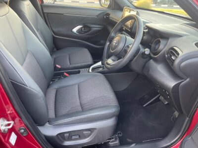 2022 Toyota Yaris Cross Urban 1.5L 3-cylinder Hybrid Engine Red Grey SUV 4WD