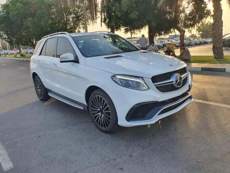 2017 Mercedes-Benz GLC 250d 4Matic 2.1L Twin Turbo Diesel 4 Cylinders White Black SUV