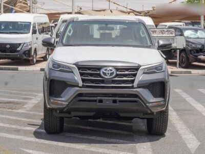 2025 Toyota Fortuner 2.7 Litres 4 Cylinders Petrol Engine Grey Beige SUV GCC Specs