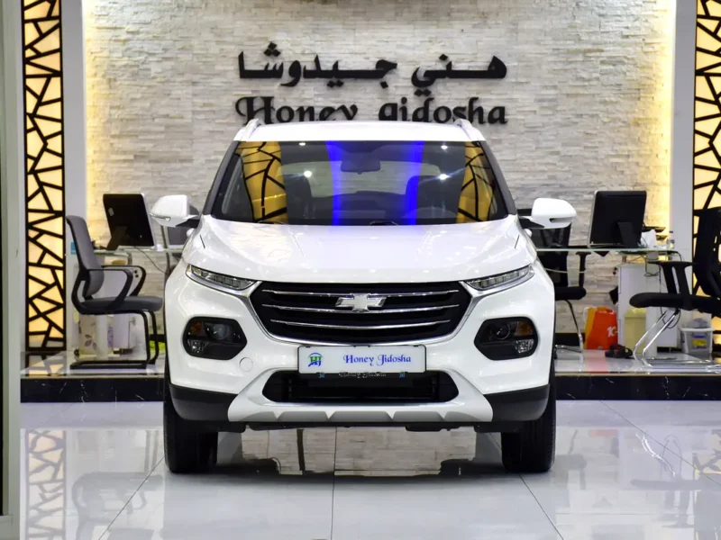 2025 Chevrolet Groove LT 4 Cylinders Petrol Engine White Black Crossover GCC Specs