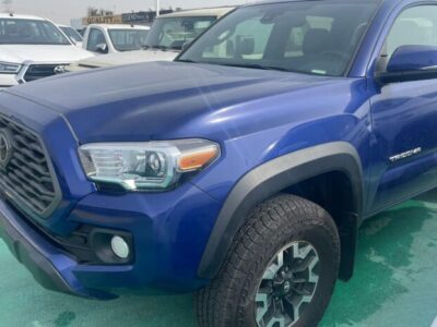 2024 Toyota Tundra 3.4L twin-turbo V6 Petrol Engine Blue-Black Pick-Up Truck 4WD