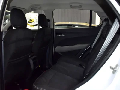 2025 Chevrolet Groove LT 4 Cylinders Petrol Engine White Black Crossover GCC Specs