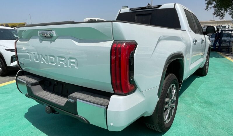 2024 Toyota Tundra 3.4L twin-turbo V6 Petrol Engine White Black Pick-Up Truck 4WD