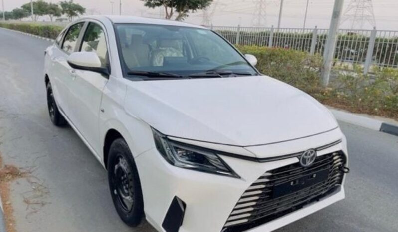2023 Toyota Yaris 1.5 Litres 4 Cylinders Petrol Engine White Beige Sedan FWD