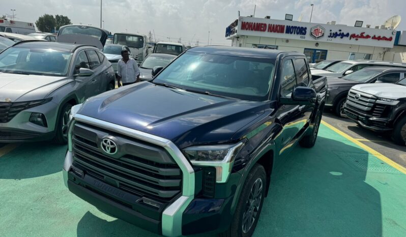 2024 Toyota Tundra 3.4L twin-turbo V6 Petrol Engine Blue Grey Pick-Up Truck 4WD